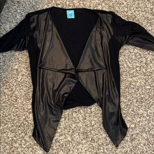 Chic black cardigan/blazer